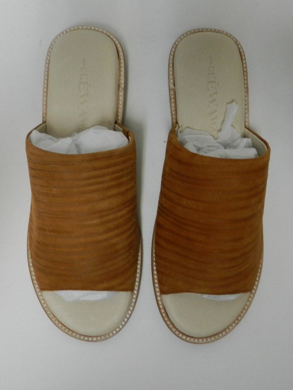 Gee Wawa Anthropologie Ariel Suede brown slides flats sandals NEW 8